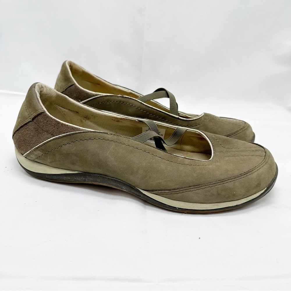L.L. Bean Womens Criss Cross Mary Jane Shoes Comfort Slip On Size 11 Suede